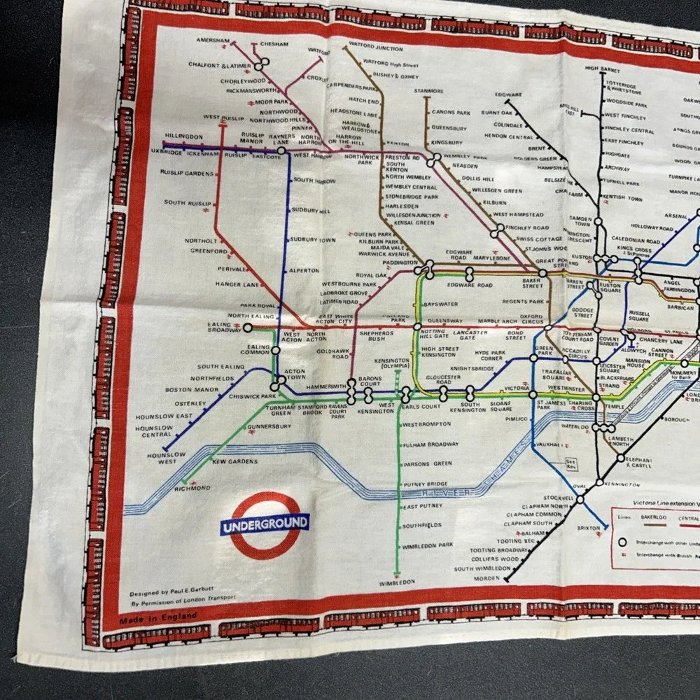 Vintage Historical Map of London Linen Tea Towel in Fabulous Condition